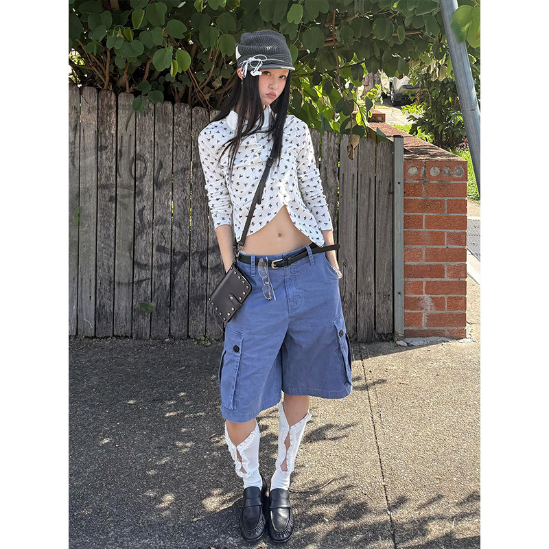 American Retro Work Shorts for Women, New Summer Style, Distressed Straight-Leg Mid-Length Pants with Large Pockets, Loose Design, Trendy Pants