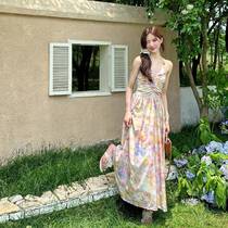 French retro oil painting floral halter neck suspender dress 2024 summer new style temperament backless waist waist large swing skirt