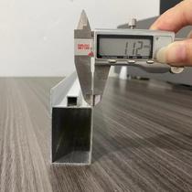 Full set of grouting mountain double-slot tile cabinets with extra-thick corner mountain slot partitions and solid wood squares hanging under the countertop