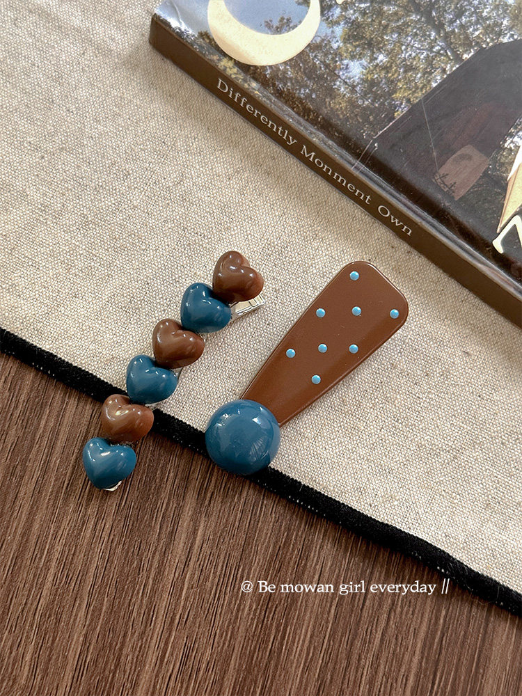 Heart-Shaped Polka Dot Duckbill Hair Clip Hair Accessory for Women 2025 New Style Bangs Side Clip Forehead Barrette Hairpin for Stray Hair