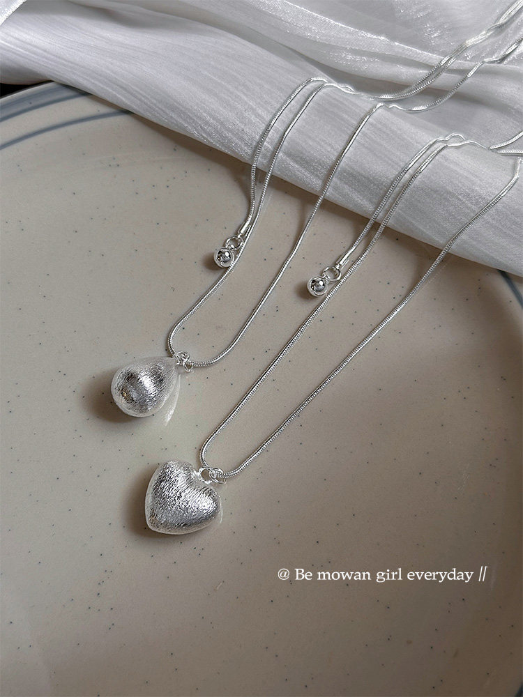 Silver Brushed Heart Long Necklace for Women, Autumn and Winter Korean Style, ins Style, High-End, Simple and Versatile Clavicle Chain Accessory