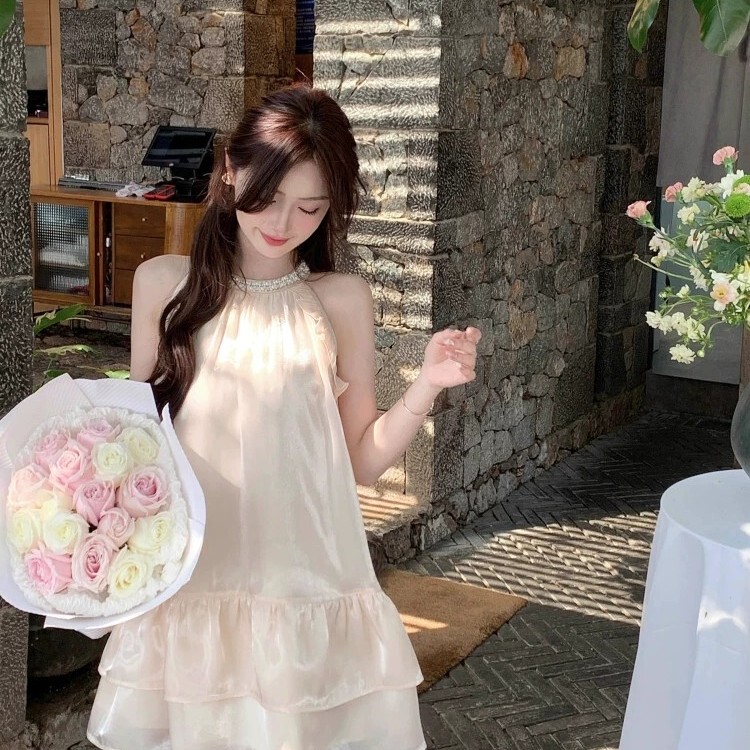 French-Style Elegant High-End Exquisite Sleeveless Halter Neck Dress, Unique and Stunning Fairy Dress, Petite Birthday Dress