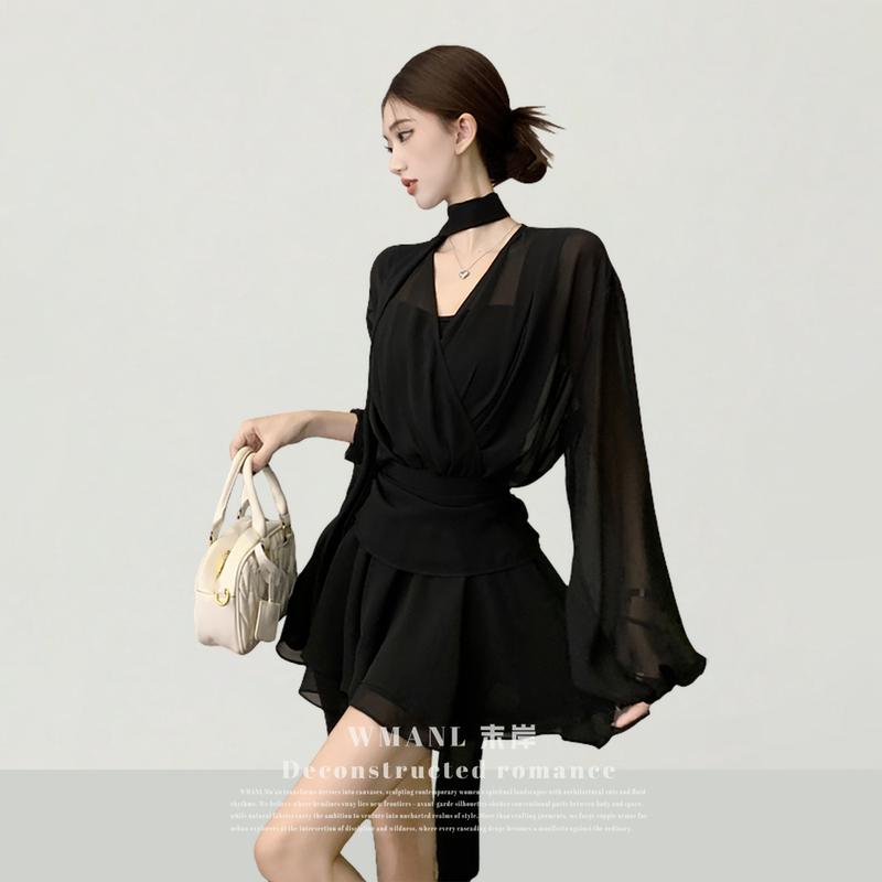 ｜Moan｜V-Neck Long-Sleeved Shirt Dress, Spring and Summer Style, Elegant and Sexy, Waist-Cinching, Slimming, Short Pleated Chiffon Dress