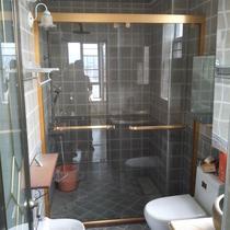 Customized tempered glass shower room simple shower room shower partition sliding door separates dry and wet screens