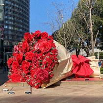 Giant rose bouquet landmark building scenic spot supermarket outdoor internet celebrity decoration photo-taking check-in direct sales