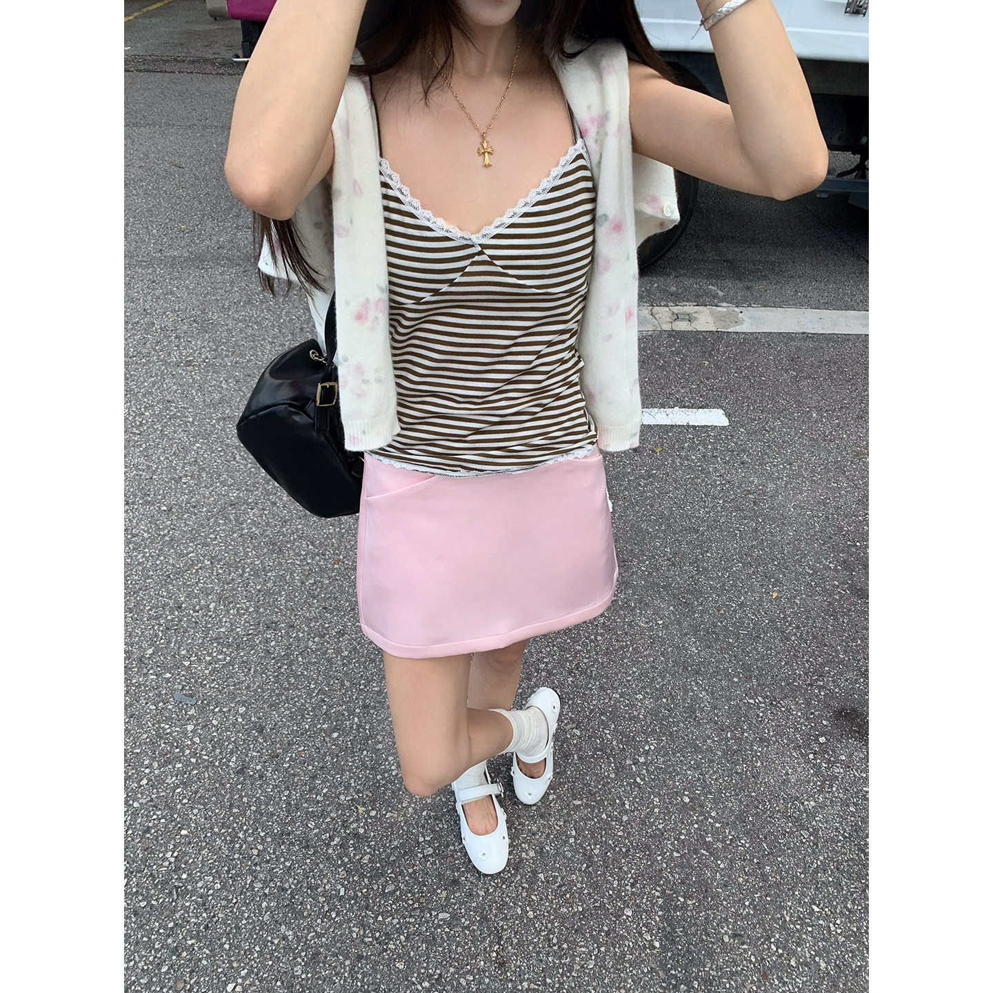 Супер нежная юбка-карандаш женская летняя 2026 новая модель облегающая стройнящая короткая юбка