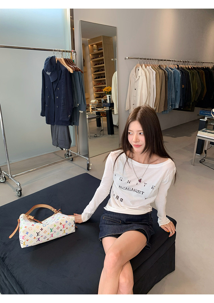 牙套大汪 【Basic Fashionista】 Состаренная футболка с длинными рукавами с потертым принтом букв