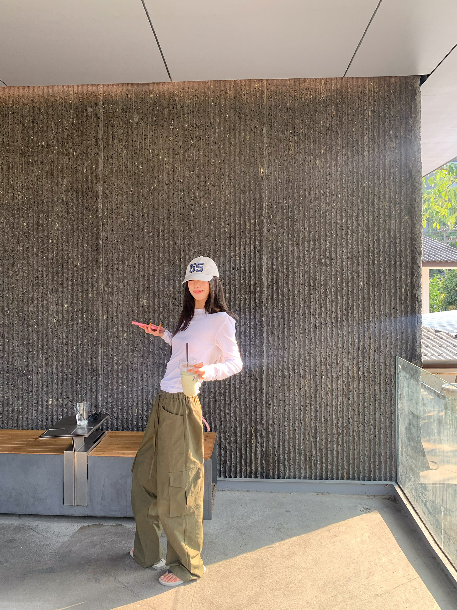 牙套大汪 【Бунтарский квартал】 брюки карго с низкой посадкой, кулиской и большими карманами