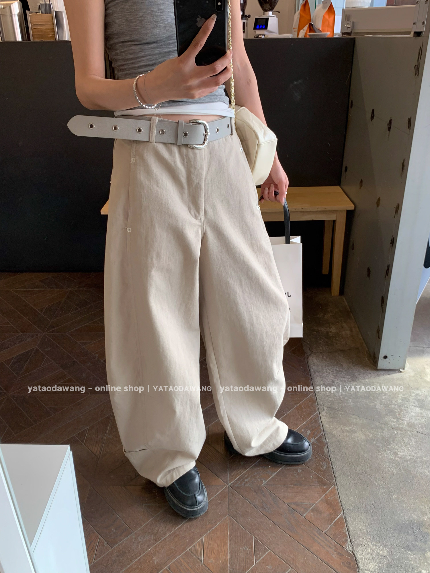 牙套大汪 【洛杉矶】 женские прямые брюки с драпировкой светло-бежевые широкие