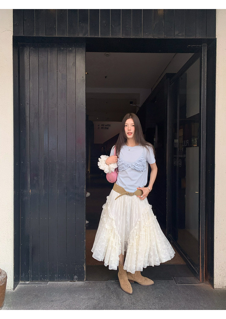 牙套大汪 Комплект из двух цветов: топ с рюшами и футболка с круглым вырезом