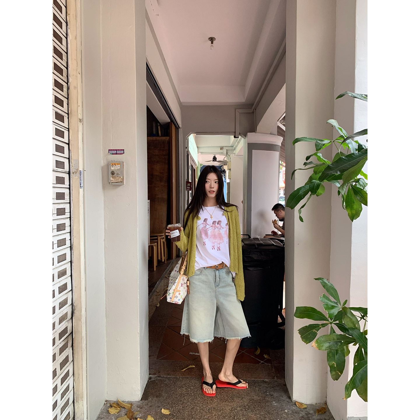 Балетная фея свободная футболка с весенним принтом