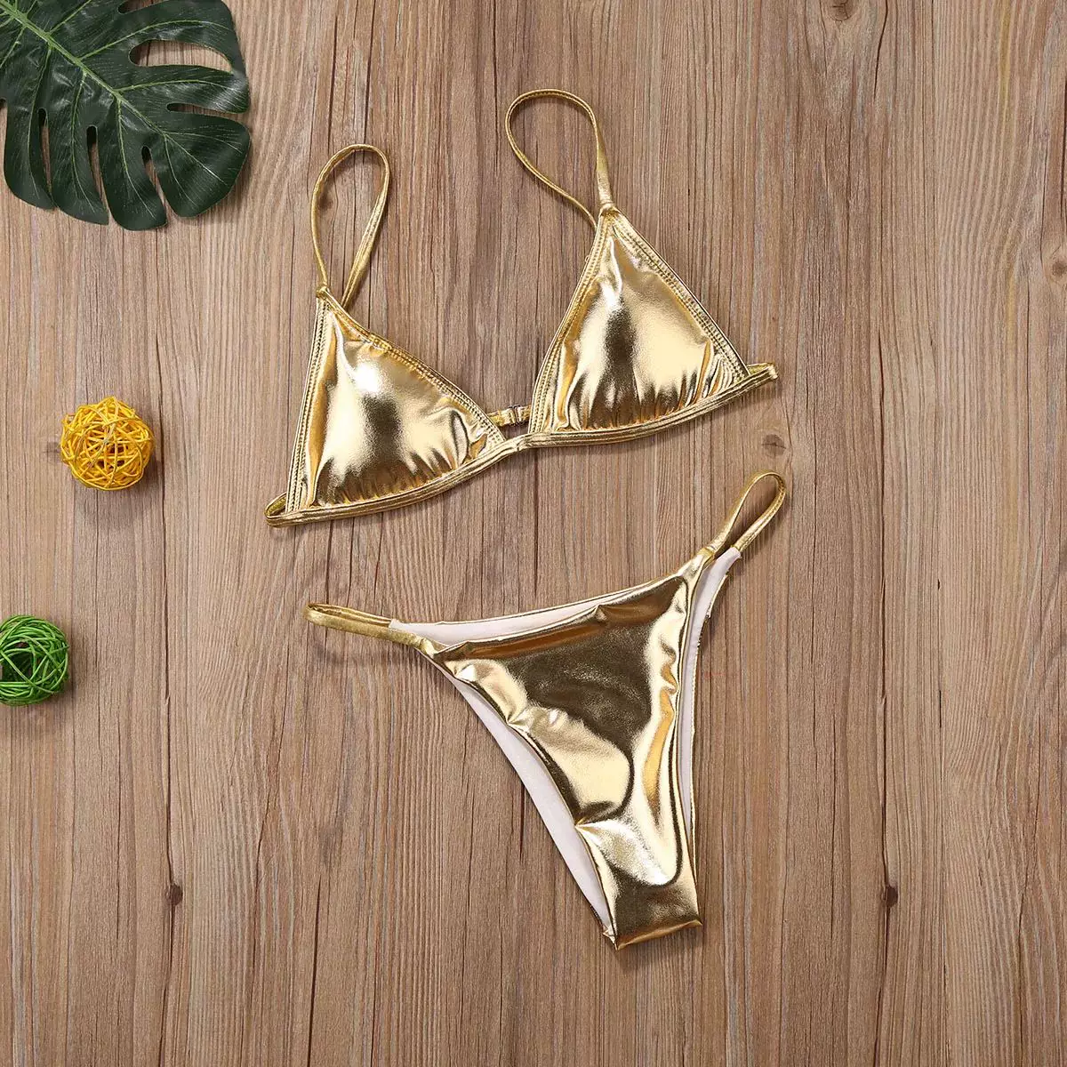 [2024 Women's Gold Bikinis Set Hot Summer Sexy Padded Triangl]