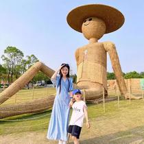 Simulation Green Sculpture Scarecrow Crafts Cartoon Straw Animal Landscape Outdoor Farming Large Green Sculpture Park Manufacturer