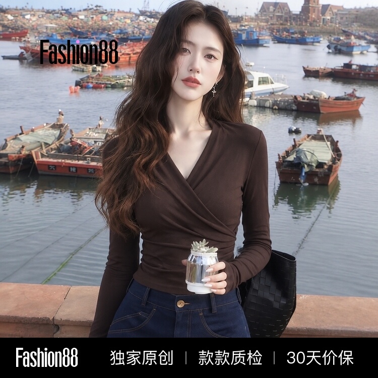 Stylish Korean-Style Niche Cross V-Neck Slim-Fit Long-Sleeve T-Shirt for Women, Autumn and Winter, Youthful and Age-Reducing, Pleated Versatile Base Shirt