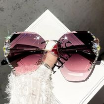 2024 Luxury Brand Design Vintage Rimless Rhinestone Sunglass