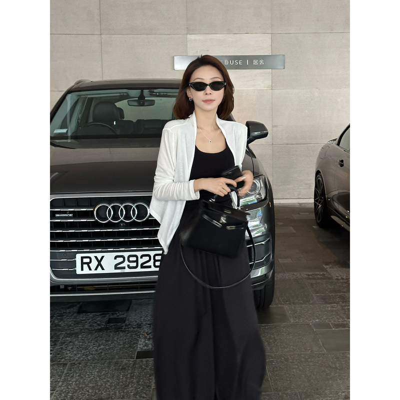 【Boss Zhou】Soft and Skin-Friendly, Thin and Flowy for Summer, Slightly Sheer, Loose-Fitting, Short and Versatile Casual Knit Cardigan