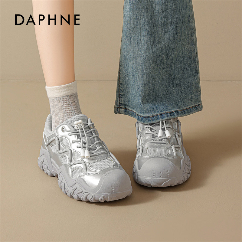 Женская обувь Daphne на толстой подошве, увеличивающая рост, новинка 2026 года, весенняя спортивная походная обувь для улицы, серебристая женская обувь