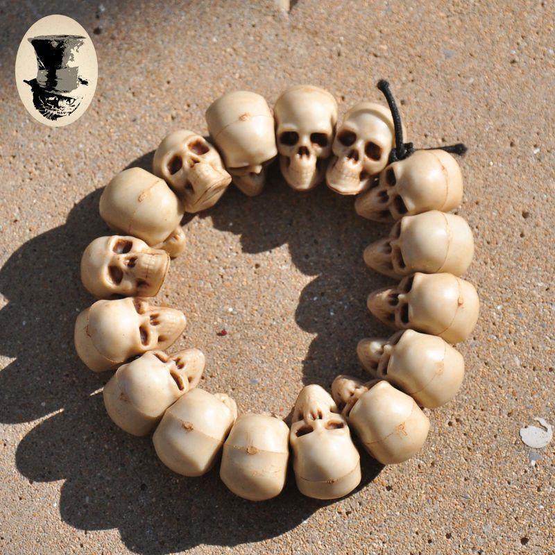 Halloween Skull Bracelets, Skull Props, Skull Bracelets, Skull Necklaces, Skull Hand Creative Accessories