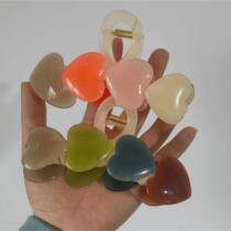 Four-color love hair clip for the back of the head in summer cute hair clip large versatile shark clip high-end clip headwear