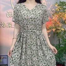 Cotton silk dress for women 2024 summer new floral v-neck temperament slimming middle-aged mother beach skirt
