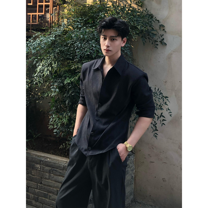 Black Slim-Fit Waist-Cinching Shirt with Shoulder Pads for Men, Summer British Style, Dandy Men's Clothing, Boss-Like Shirt Jacket