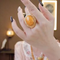 (Q Jewelry) Large Egg Face Simple Beeswax Ring Slightly Different