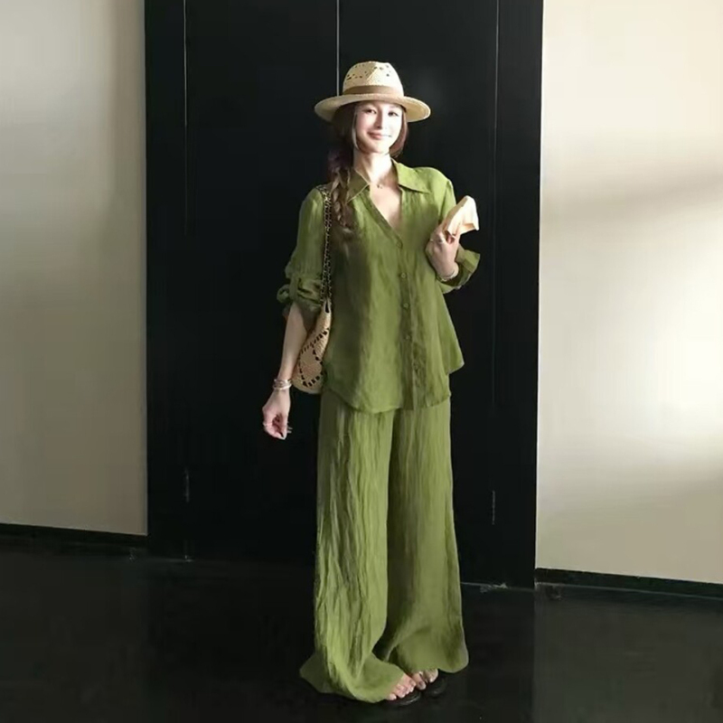 Relaxed, Unique, Beautiful and Fashionable Casual Suit for Women, Summer Sun Protection, Breathable Cotton and Linen Shirt, Wide-Leg Pants Two-Piece Set