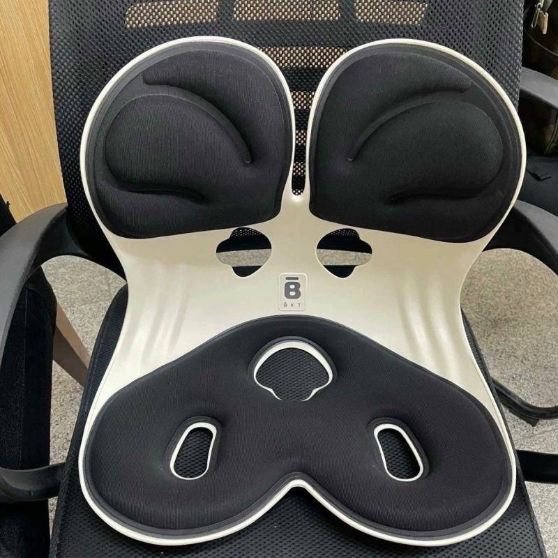 Ergonomic Lumbar Support Cushion for Prolonged Sitting, Suitable for Pregnant Women, Drivers, Office Chairs, Study, and Car Use Ergonomic Lumbar Support Cushion for Prolonged Sitting, Suitable for Pregnant Women, Drivers, Office Chairs, Study, and Car Use