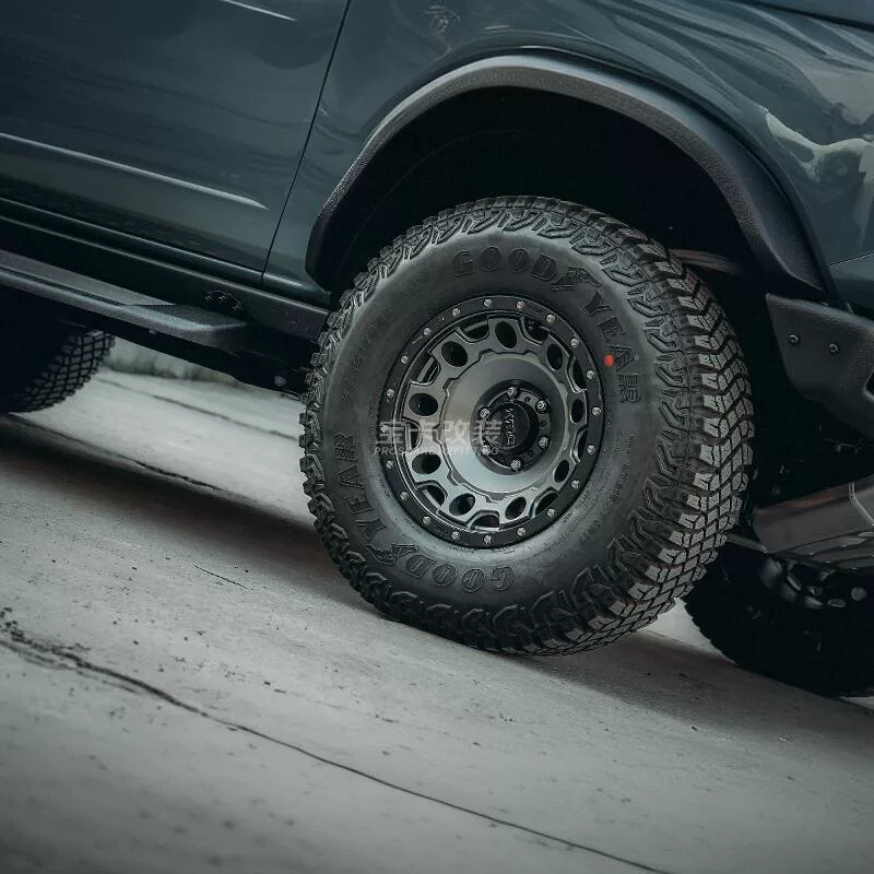 КМС колесо KM545 Рожнифайтер Вранглер Танк 300 Prado FJ Raptor Tyranno Dragon Pipika внедорожник