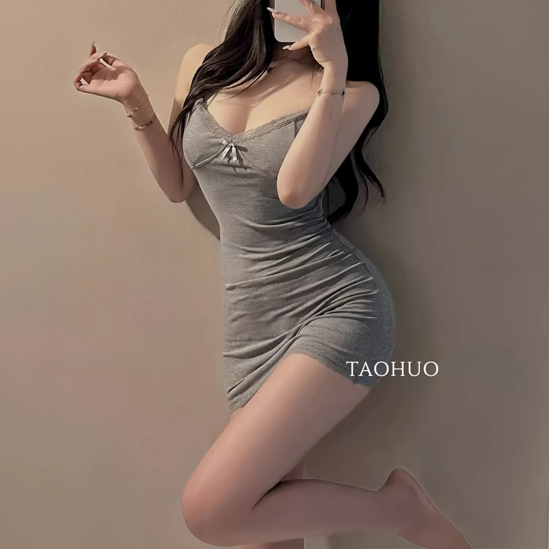 Purely Sensual and Sexy Spaghetti Strap Dress, Gray Tight-Fitting Bodycon Dress with Chest Pads, Slimming, Date Night, Figure-Flattering, Hot Girl Nightgown