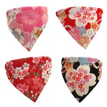 Handmade pet triangle scarf dog saliva scarf cat Japanese style scarf square scarf accessories pet supplies cross-border
