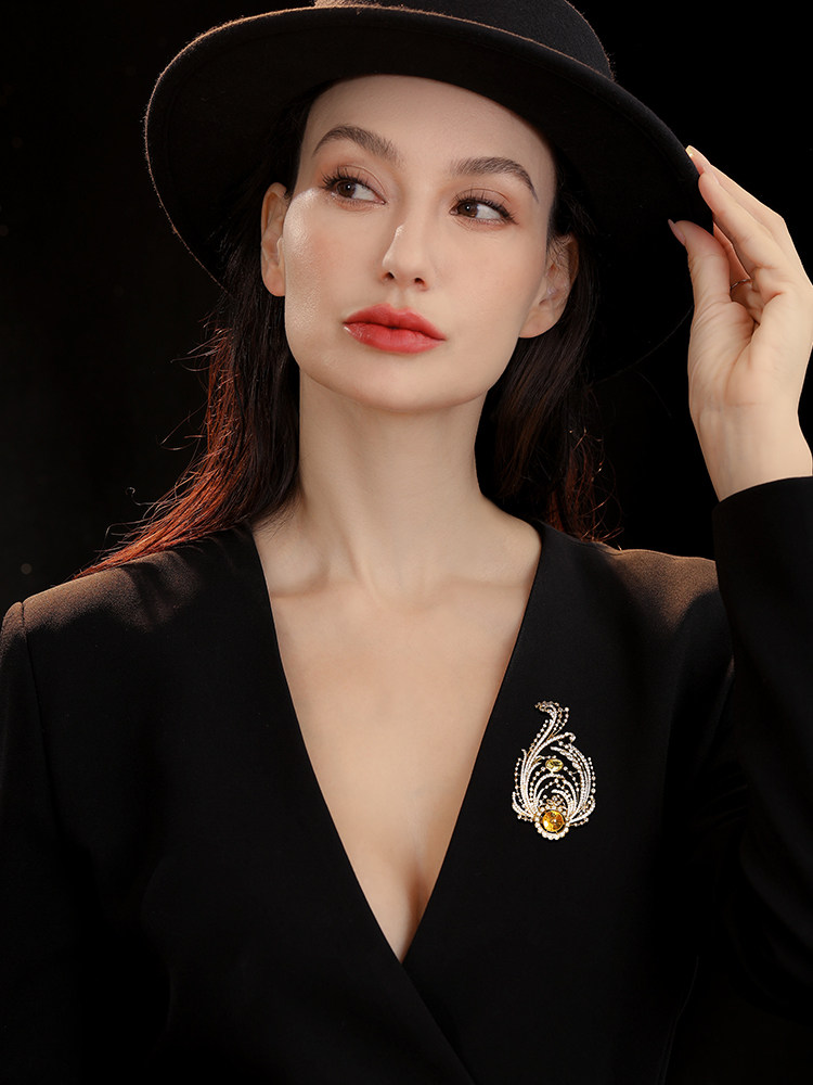 Danish Abenheart Phoenix Brooch, Personalized and Exquisite Corsage, High-End, Elegant, Retro, Banquet, Luxurious Brooch