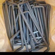 Pick-up nails horse king nails U-shaped nails leech nails two-head nails riding nails construction nails industrial and mining claw nails garden nails