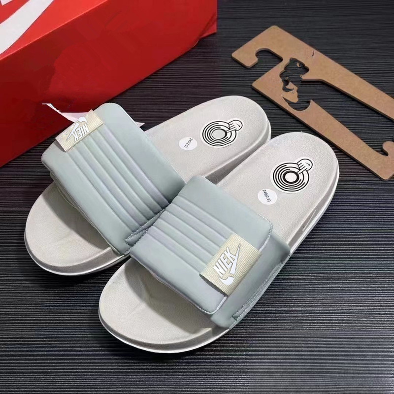 Trendy Internet Celebrity Brand Sports Slippers for Men, Summer Non-Slip Sports Slippers with a Soft Feel, Couple's Beach Sandals, Women's Slide Sandals Trendy Internet Celebrity Brand Sports Slippers for Men, Summer Non-Slip Sports Slippers with a Soft Feel, Couple's Beach Sandals, Women's Slide Sandals