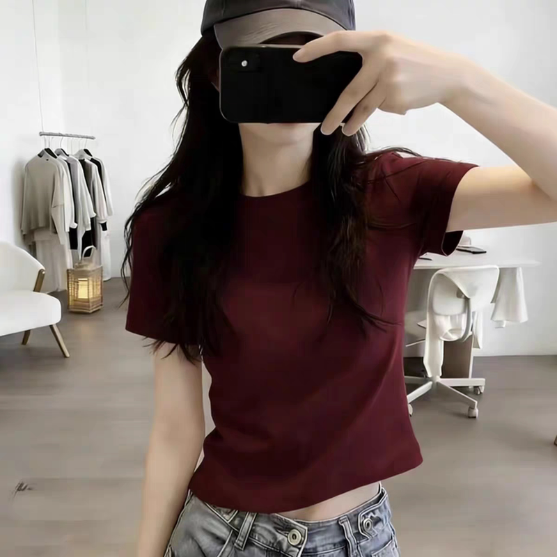 Burgundy Short Round-Neck Summer 2026 New Short-Sleeve T-Shirt for Women, Cotton, Slim Fit, Stylish Top Burgundy Short Round-Neck Summer 2026 New Short-Sleeve T-Shirt for Women, Cotton, Slim Fit, Stylish Top