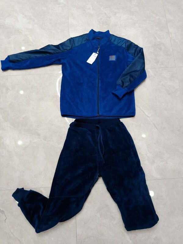22-Piece Fleece Clothing Set, Thickened and Warm, Autumn and Winter Flame Blue Zip-Up Fleece Jacket and Pants, Cold-Proof