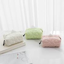 Modern and fresh ins style cream fabric tissue box quilted flower paper bag office car tissue cover
