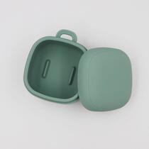 Storage box for chewing toys to store when going out portable baby dust-proof and anti-fouling tooth fixer portable pacifier to soothe biting babies