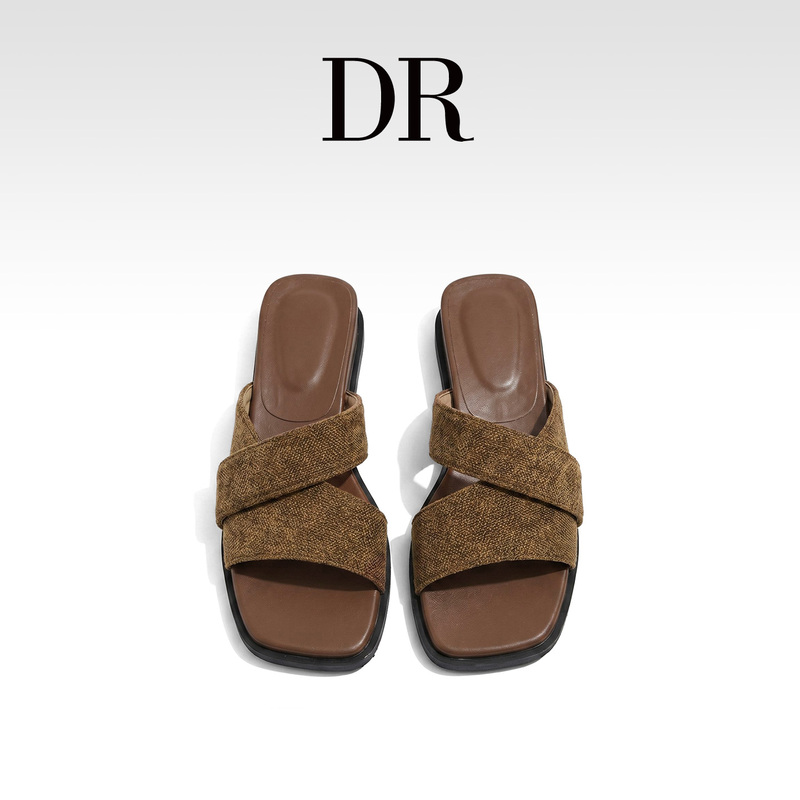 Dr丨Summer Limited Edition French Minimalist Cross-Strap Square-Toe Slip-On Sandals for Women 2026 New Style Slip-On Beach Sandals