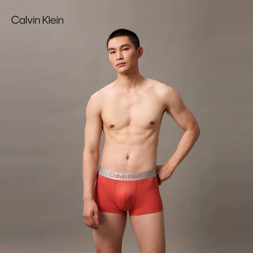 【Сколкающий гравитационный ремень в том же стиле.