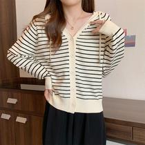 2024 new autumn hooded striped sweatshirt womens cardigan zipper jacket spring and autumn sports casual jacket top