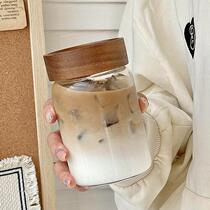 Portable take-out glass drinking cup with lid for women high temperature resistant personal tea cup sealed accompanying coffee cup