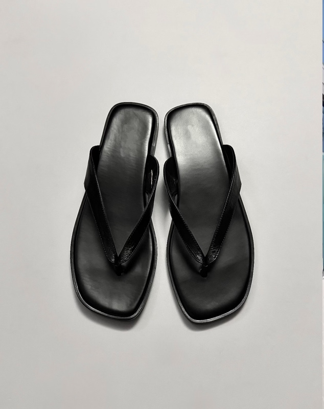 Genuine Leather Eel Skin Upper Men's Flip-Flops Slippers Genuine Leather Eel Skin Upper Men's Flip-Flops Slippers