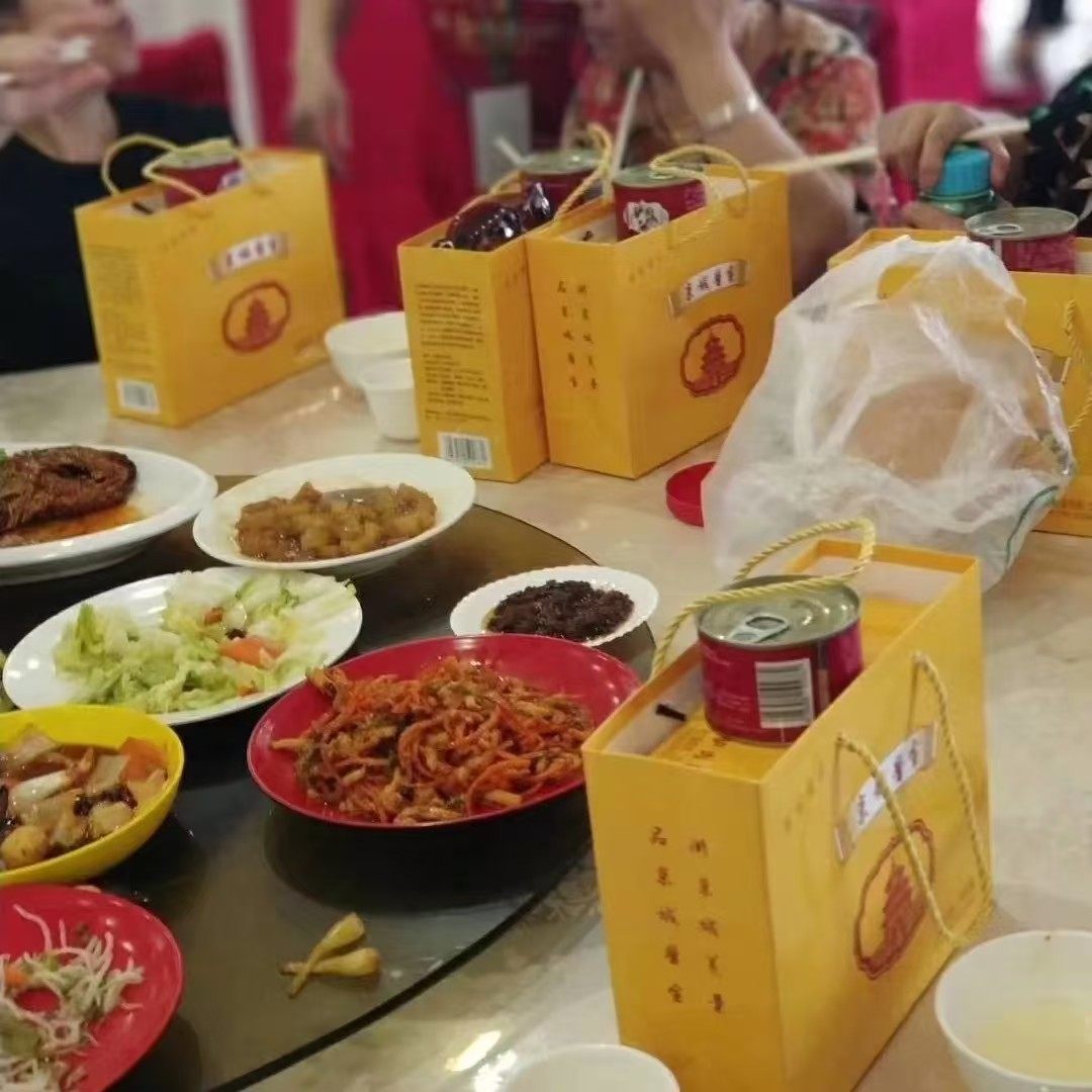 Delicious [Beijing Specialty] Mushroom and Donkey Meat Sauce for Rice, Noodles, Hot Pot, Dumplings, Seasoning, Side Dish, Travel Style