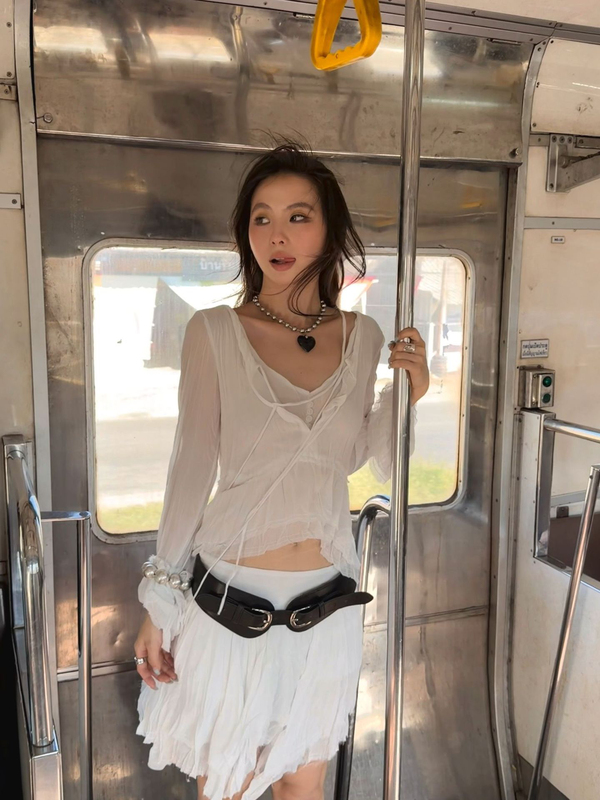 "3.30 Spring/Summer New Collection" Mmfish Flowing, Pleated, Irregular Hem Tie-Up Shirt 26C112