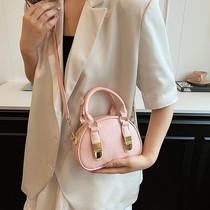 Niche portable retro bowling bag for women new fashionable textured shell bag versatile cross-body bag