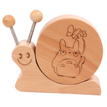 Factory direct sales wooden creative rotating cartoon animal music box wooden crafts beech wood snail music toy