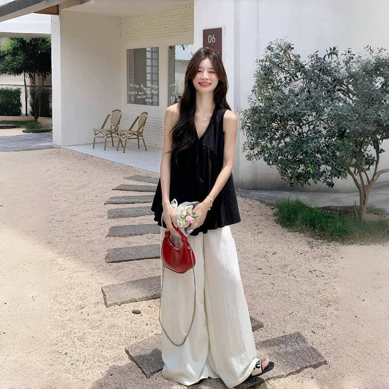 Black V-Neck Linen Sleeveless Shirt Vest T-Shirt for Women, Summer Design, Niche Shirt, Loose Babydoll Top