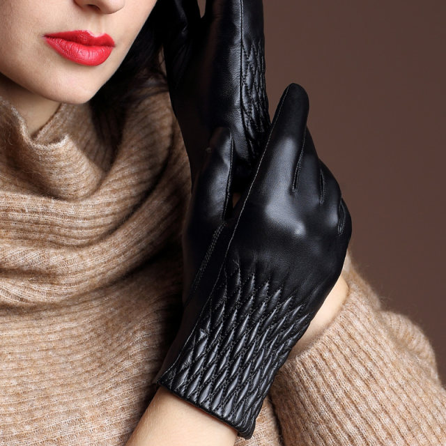 Genuine leather gloves women's autumn and winter warm plus velvet thickened riding goatskin touch screen thin section driving long section hand repair