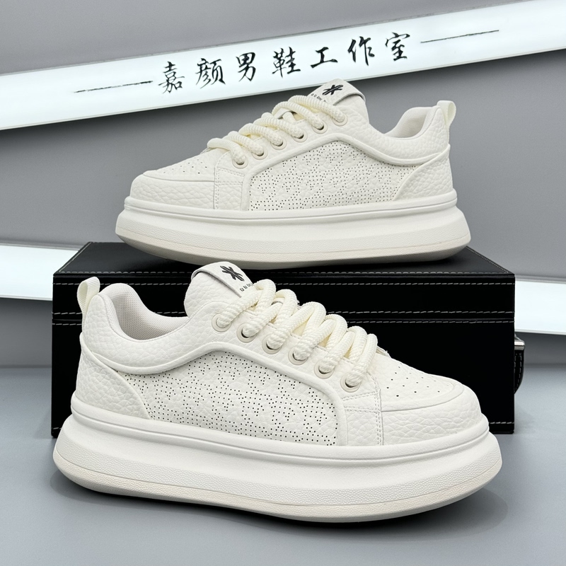 Simple White Sneakers for Men 2026 New Summer Trendy Breathable White Sneakers with Thick Soles and Height Increase Casual Sports Shoes
